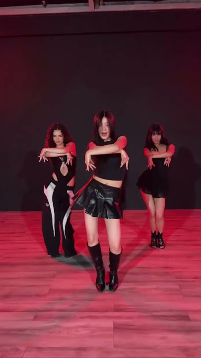 MIRRORED GABRIELLA BY KATSEYE #kpop #mirroreddance #mirror #katseye #fyp #trending