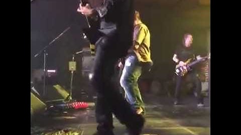 Mike Gross Playing Soldiers Under Command with Stryper in Oklahoma City