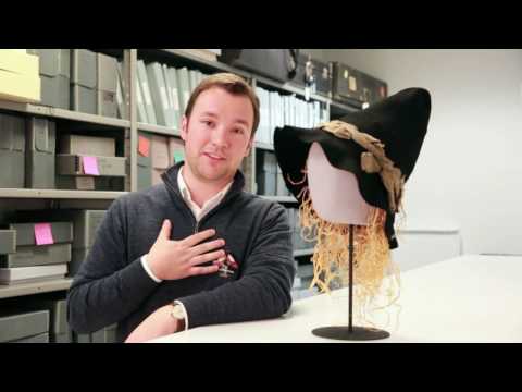 Help conserve and display Scarecrow's costume from "The Wizard of Oz"
