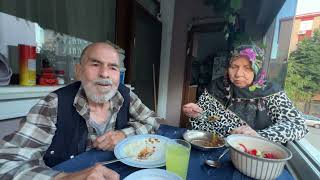 BONCUGUM 🧿YINE YAPMIŞ 🤫GÜZEL GÜZEL YEMEKLERI HELE 👑KRAL BIR ELINE SAĞLIK DE 🙃YA HANIMEFENDI BAK
