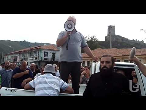 გია კოპაძე მიმართავს აქციის მონაწილეებს [video]