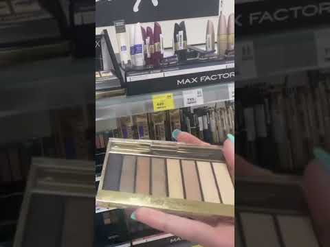 Палетка теней от «MAX FACTOR» Палетка теней от «MAX FACTOR»