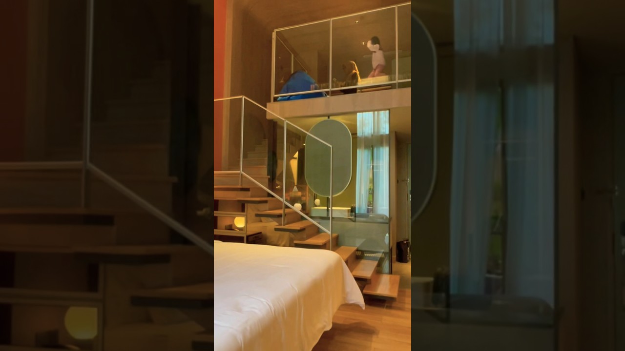 Keren banget kamar tipe loft family di hotel The botanica sanctuary 
