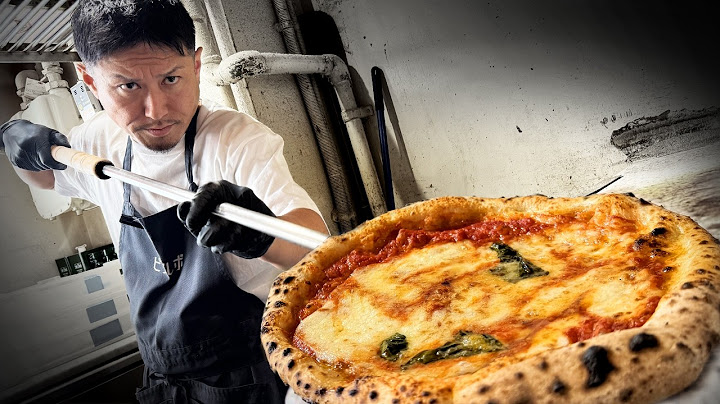 How This Japanese Pizza Shop Sells 30,000 Pizza's A DAY!!!