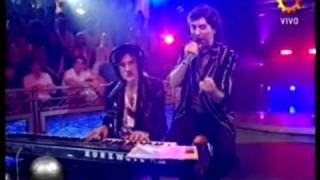 Video thumbnail of "Tango - Joaquin Sabina y Charly Garcia en directo"