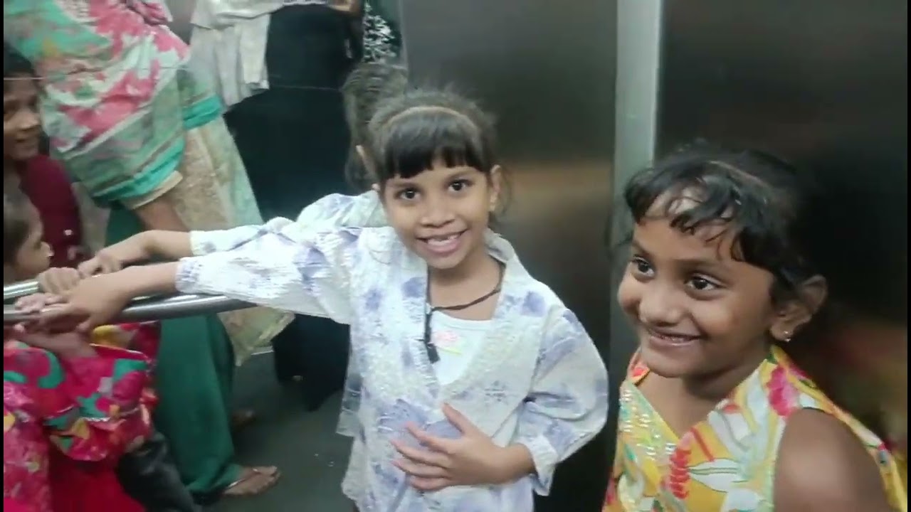 Friend ki Haldi ma Gaye 💛||chudi ki rasam|| 