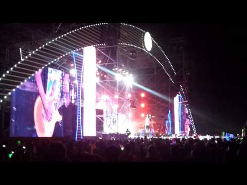 2013貢寮海洋音樂祭-五月天-突然好想你。
