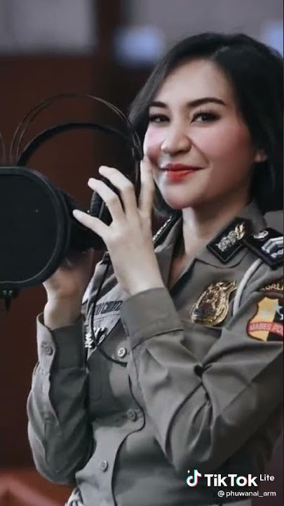 Polwan Putri cikita Jedag Jadug