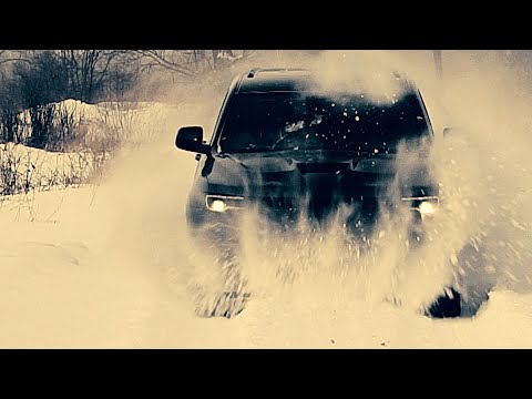 JEEP GRAND CHEROKEE SRT 8 / РЫЧАТЬ, РАЗДАВАТЬ И НАВАЛИВАТЬ / ОБЗОР ПО-БОЛЬШОМУ ГРАНД ЧЕРОКИ СРТ 8