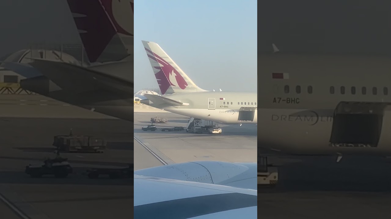 Aircraft landing and parking. #qatar #qatarairways #dohaqatar #doha #unstoppable