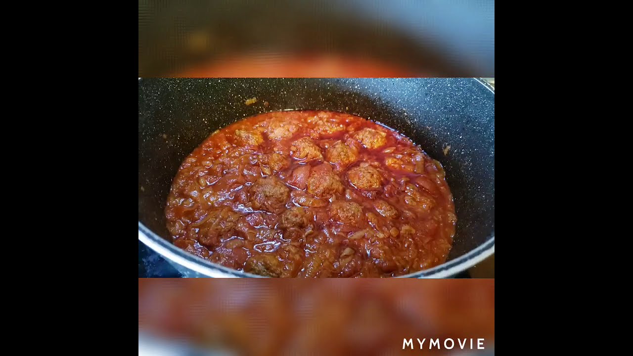 קציצות בשר בכמון ועגבניות