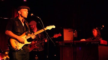 Heath De Fount-Haberlin performs Howling Wolf