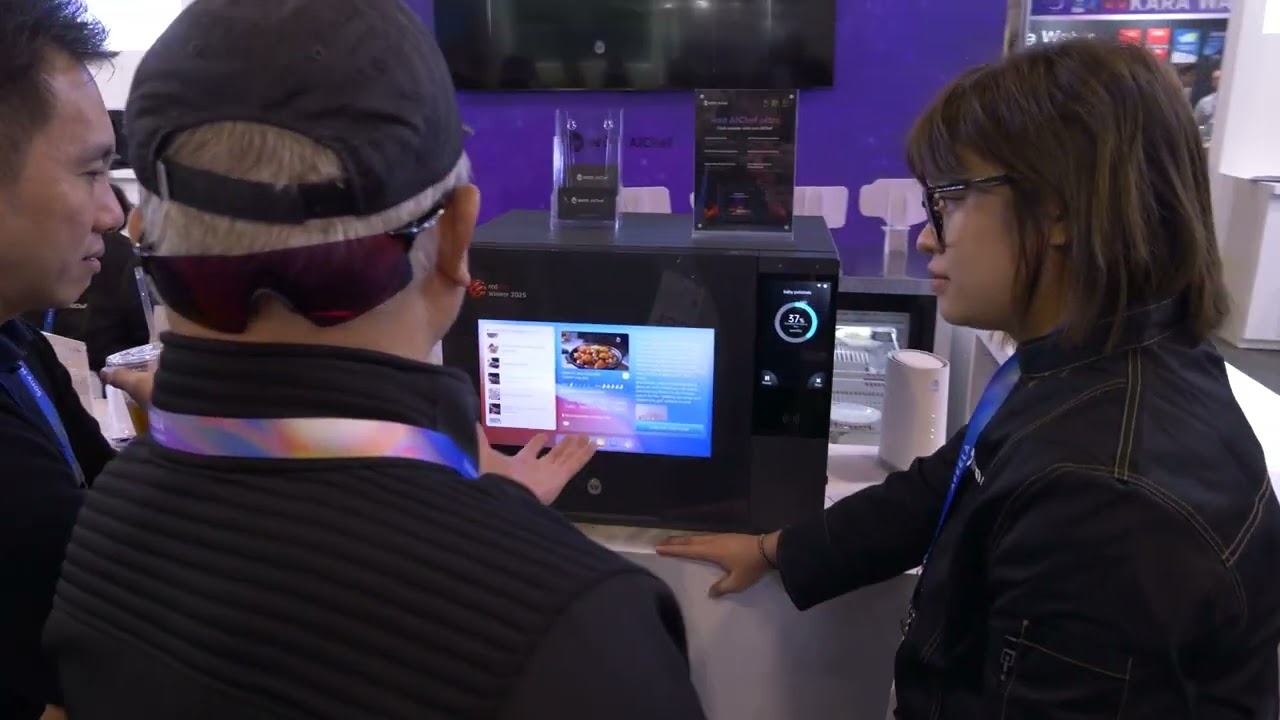 Видеоматериалы о пищевых технологиях на выставке CES 2026.