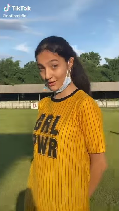 Tik tok pemain jagoan bola go go go lifia farras manda asya