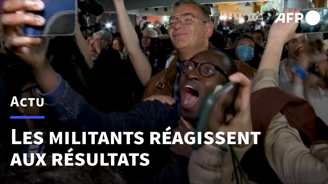 Présidentielle 2022: réactions de militants à l'annonce des résultats | AFP