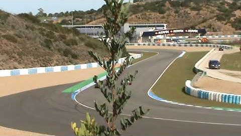 Kobayashi vs Jenson Button Jerez 20-02-2010.MPG