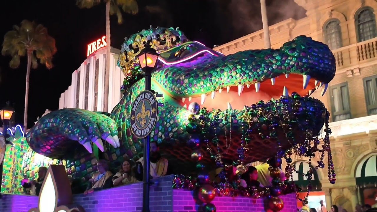 UNIVERSAL ORLANDO - Mardi Gras Parade 2026 - Full Parade Experience 