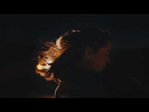 Lizzy McAlpine -