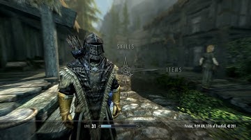 Skyrim Anniversary: Iron Plate Helmets can be equipped with hooded robes!