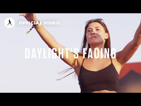 Hard Driver & Dv8 - Daylight'S Fading