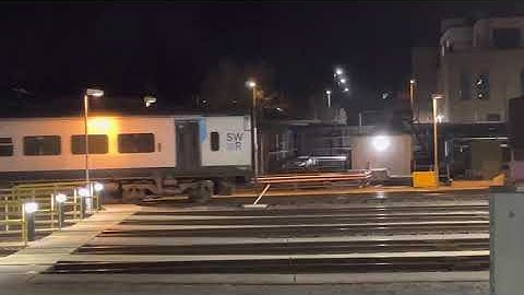 *RARE* Single Class 159 Carriage Shunting | 57876 from 159004 at Salisbury | SWR | 27.01.2023