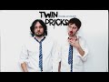 Capture de la vidéo Twin Pricks - Young At Heart (Ep) 2010