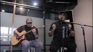 ANDAI AKU BISA  - CHRISYE   ( COVER BY A.W )