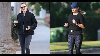 Reese Withers, Jennifer Garner, And Kourtney Kardashian Own These -Lifting Leggings And Th