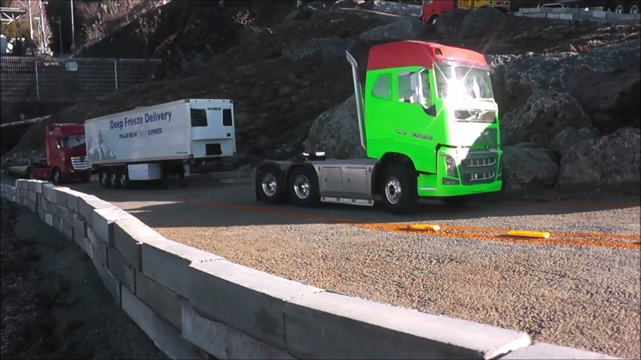 RC nishiyama 峠　トレーラーでこの峠越えはキビシー！