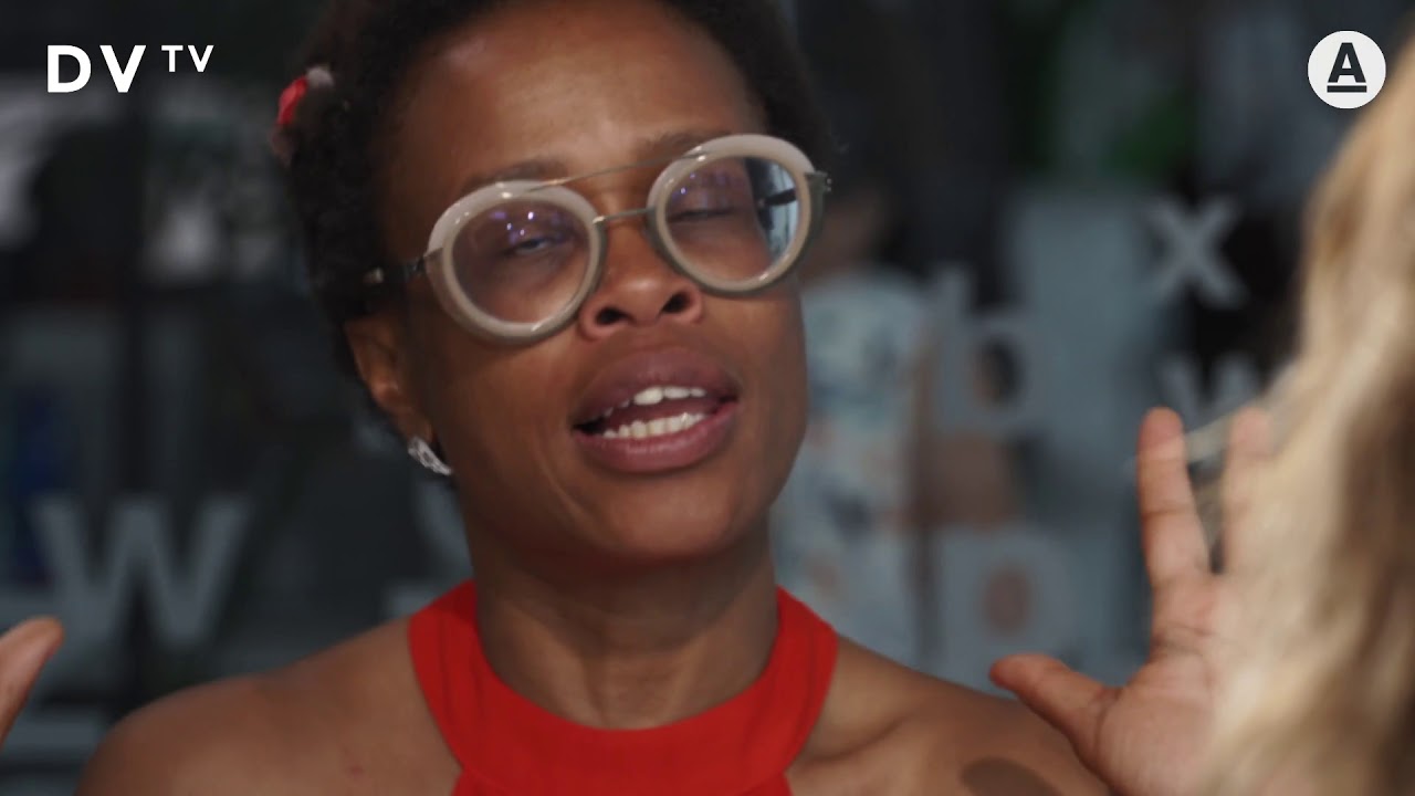 Graves: Češi nejsou rasisti, blbci se najdou všude. Je tu víc svobody než v Americe