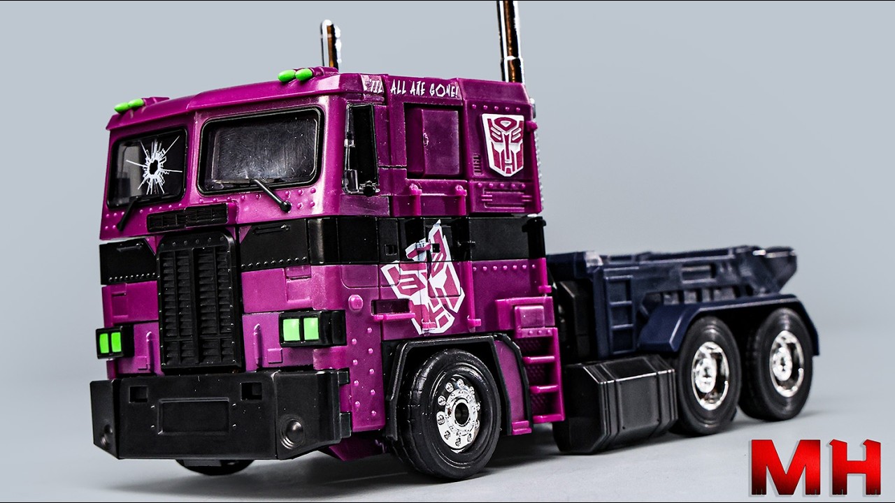 4th Party MP-10 Botcon Optimus Prime Shattered Glass Version 2026.