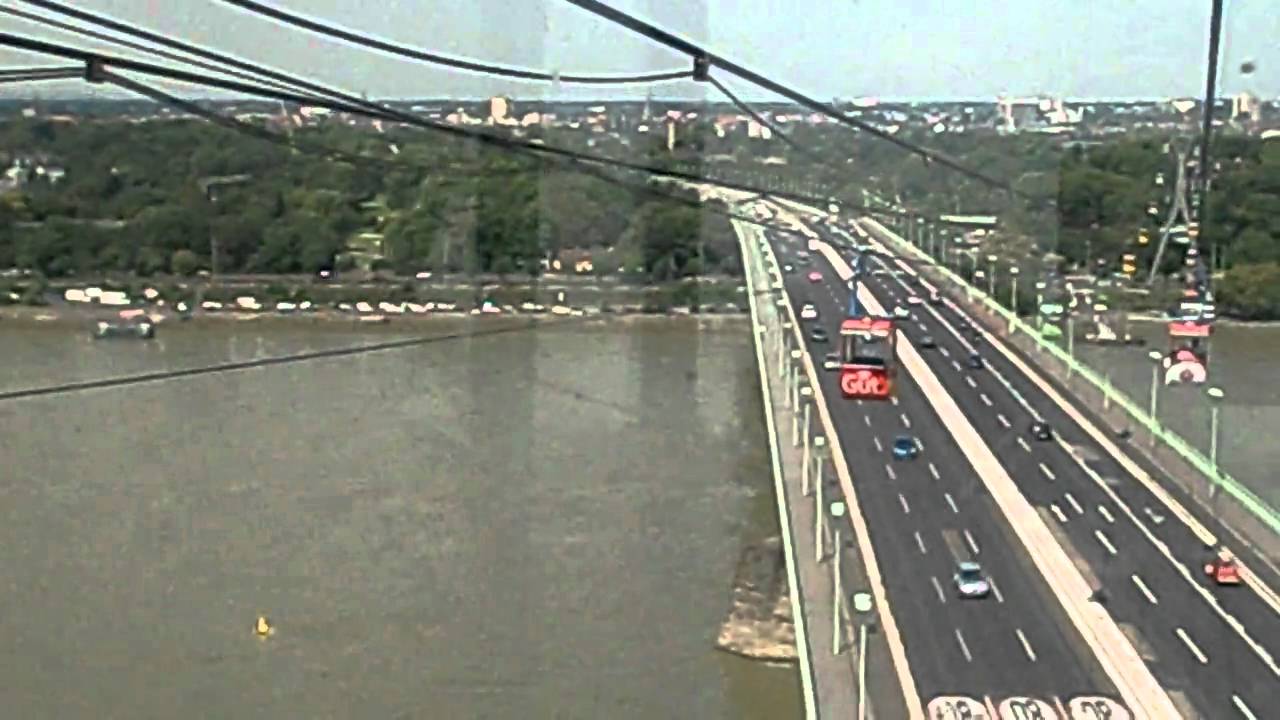 Ausblick aus der Kölner Rheinseilbahn