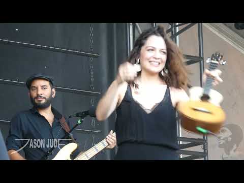 Natalia LaFourcade - Tú Sí Sabes Quererme [HD] LIVE 10/5/19
