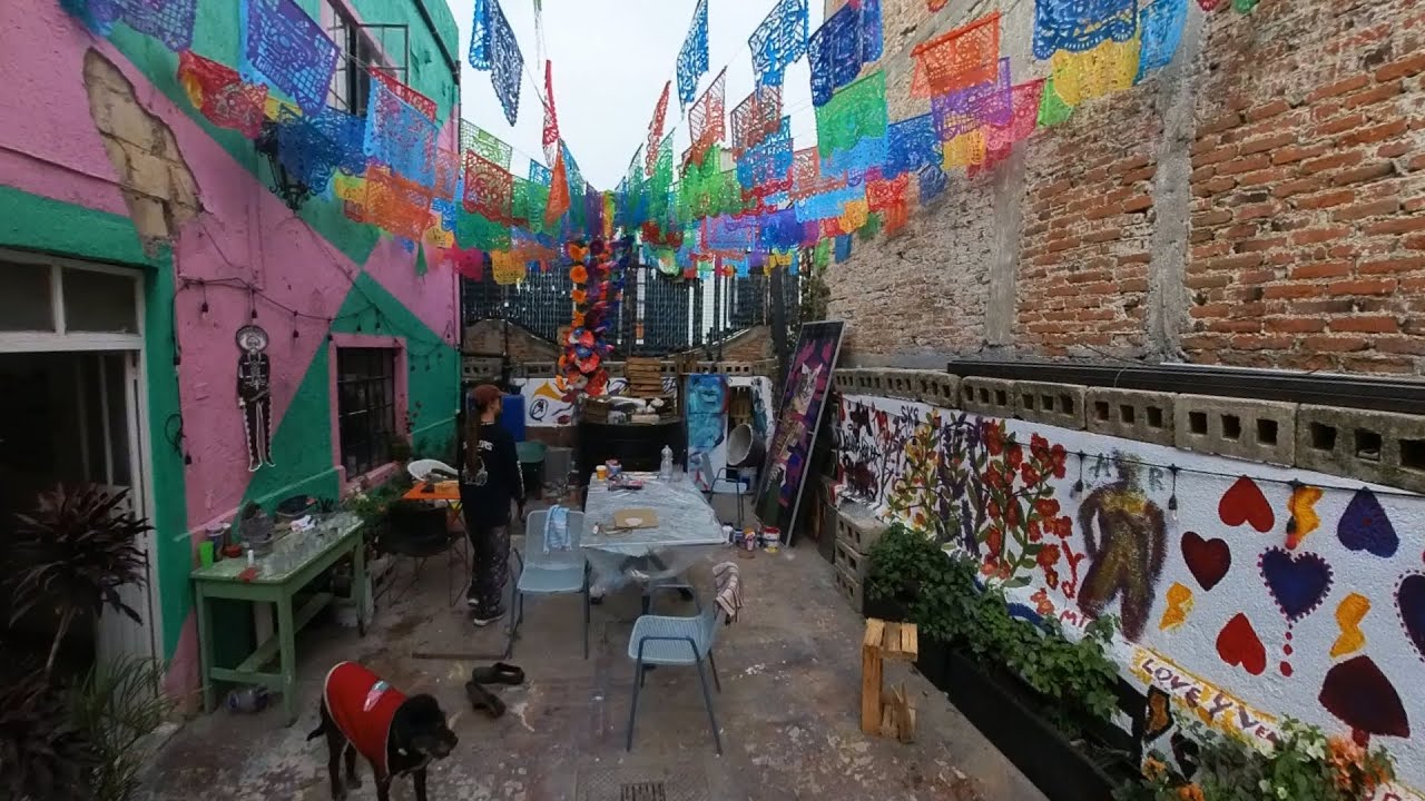 Vecindad Murales in 360° | Urban Art, Community & Solar Reuse (VR Experience)