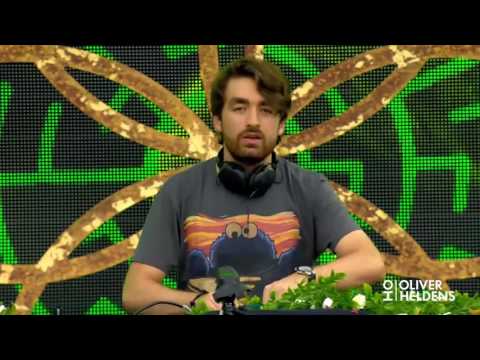 Oliver Heldens vs. David Zowie - Flamingo vs. House Every Weekend (Oliver Heldens MashUp)