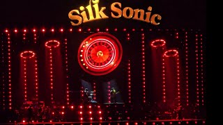 The Romantic Tour: Silk Sonic - 777
