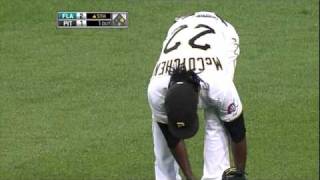 McCutchen's diving catch
