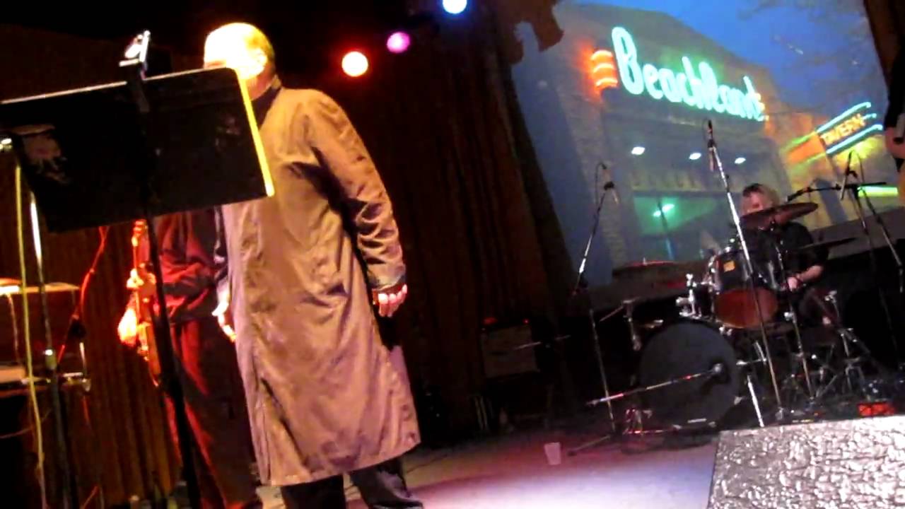 Pere Ubu performing Non-Alignment Pact at Beachland Ballroom