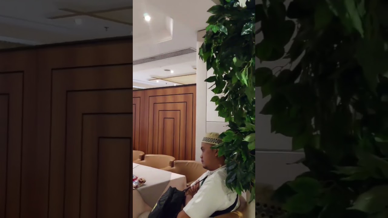 Potongan Video Penjelasan tawaf sai Umroh VIP Batik Travel 30 Oktober 2023 Ustadz Ahmad MZ