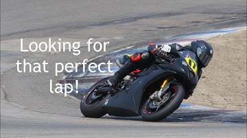 Qualifying to Race My Triumph Daytona 675R! - CRA Round 2 Day 2