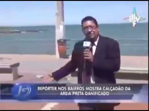 Vídeo: O que causa um buraco na calçada?