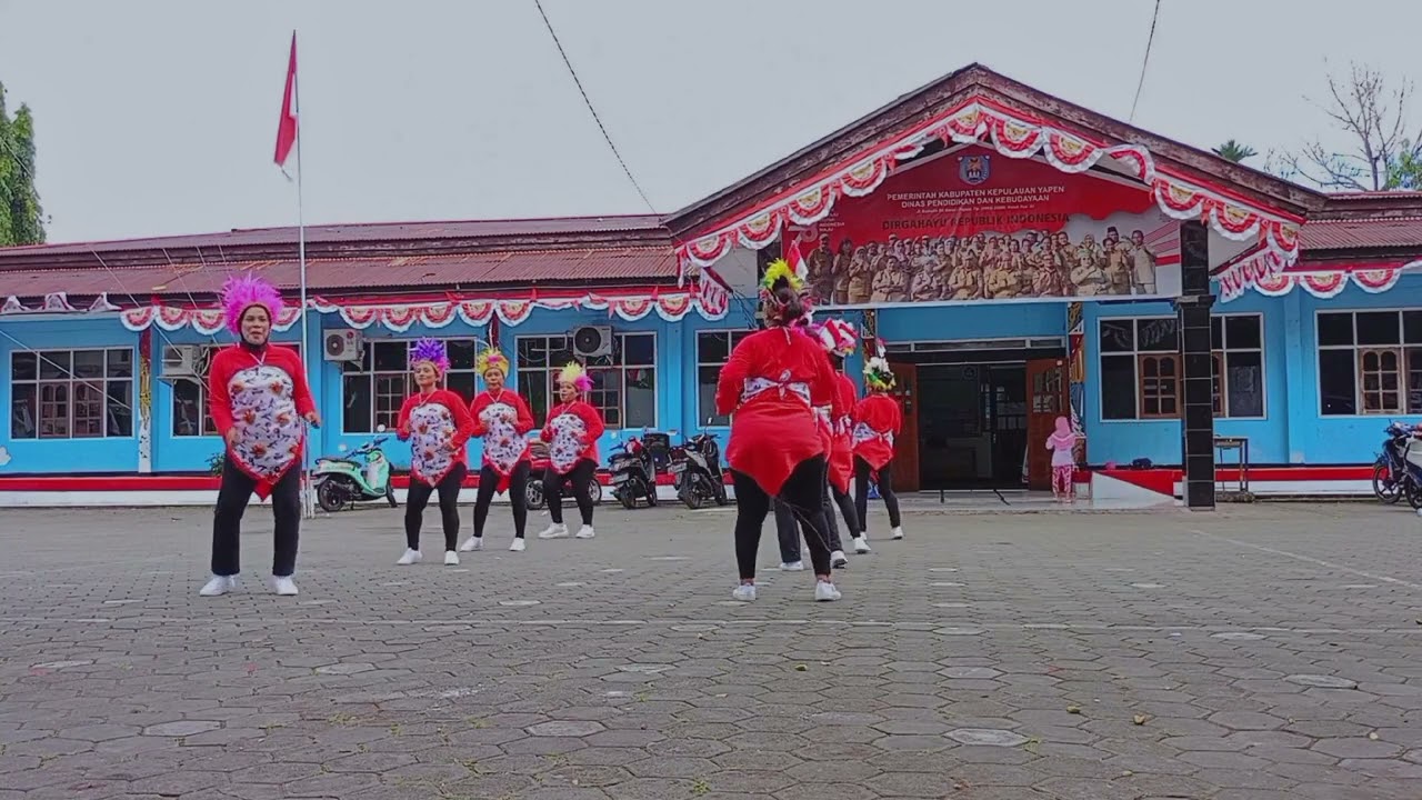 Regu wayase Dinas Pendidikan & Kebudayaan Kep. Yapen. Choreo by Armis Aras