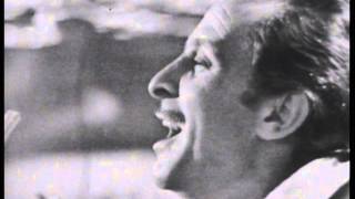 Video thumbnail of "Domenico Modugno Un calcio alla città. Sanremo 1972"