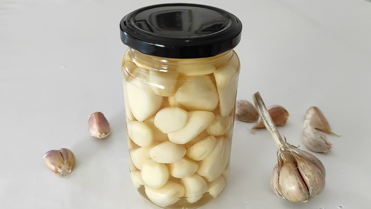 Prirodni antibiotik! Kiseljenje bijelog luka. Malo ljudi zna ovu tajnu, živi vjekovima i uči