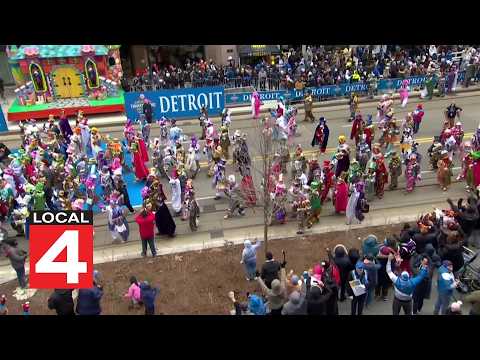 Parade Memory 40: "Whoever gets the most beads wins"