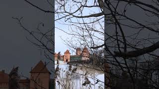 Trakai Castle #trakai #lietuva #lake #frozen #silence