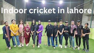 Indoor cricket match of girls - Green Galaxy Rooftop Cricket screenshot 3