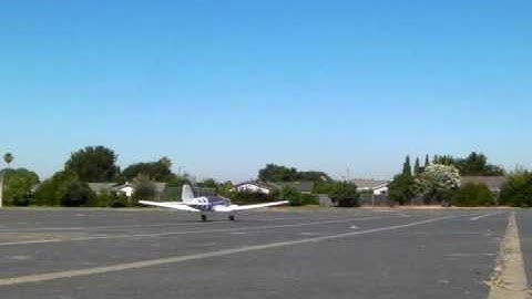 Douglas DC-3 Scratch Built RC Airplane Maiden Flight