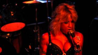 Bitch - Riding in Thunder - Live at the Whisky a go go - Sunset Strip Music Fest