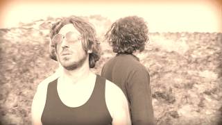 Video thumbnail of "Wille and the Bandits | SCARED OF THE SUN | Official Music Video"